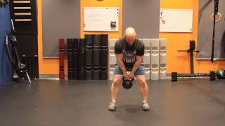 Kettlebell - 2-Hand Walking Swing