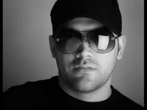 ALEXUNDER BASE FEAT. FRISSCO - FREE (LYRICS)