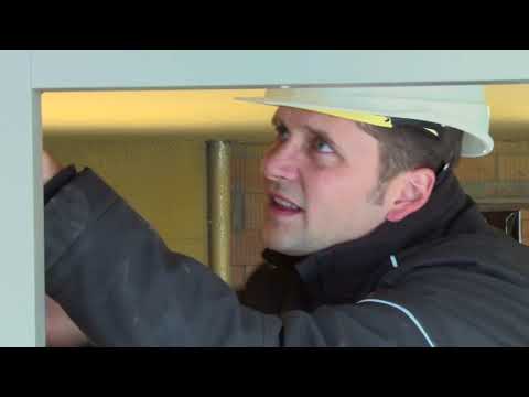 Fenster und Türrahmen luftdicht an Massivbauwand anschliessen mit SIGA Fentrim 20