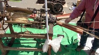 preview picture of video 'Old Engines in Japan (Extra) 1925~1950s Straw Rope Making Machine (1080p 60fps)'