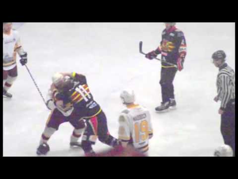 Hockey Fight : Jordan Bannon (Blackburn Hawks) vs DJ Good (Whitley Warriors)