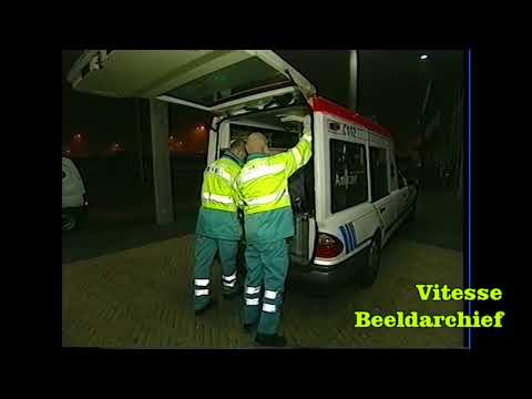 Blessure Peter van Vossen ✮ Ambulance ✮ 07.12.2001
