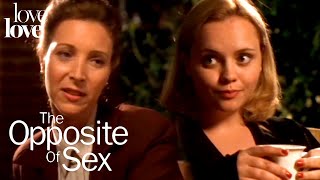 Download lagu The Opposite of Sex | Lucia Meets Dedee (ft. Lisa Kudrow & Christina Ricci) | Love Love mp3