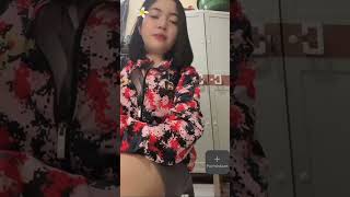 Download lagu White grey live first before appearing at school!!! mp3