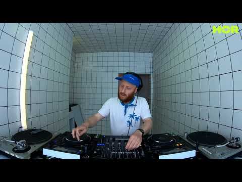 Johannes Albert / May 7 / 7pm-8pm