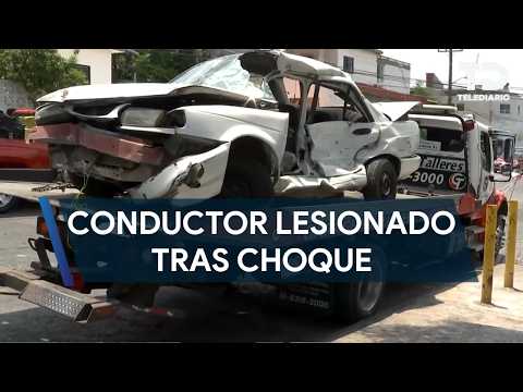 Conductor se impacta contra Jardín de Niños y resulta lesionado en la colonia La Estanzuela en Monte