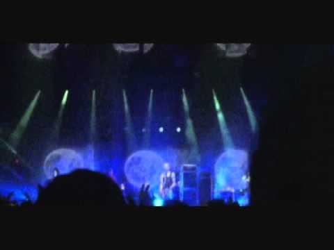 Placebo Breathe Underwater (We Come In Pieces)