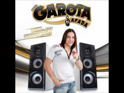 GAROTA SAFADA ELA CHEGOU SOZINHA NO FORRO MUSICA [NOVA]
