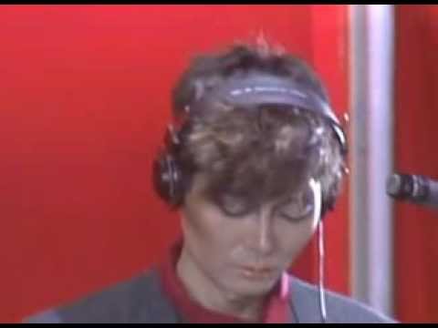 Yellow Magic Orchestra Winter Live 1981 - 16 Cosmic Surfin