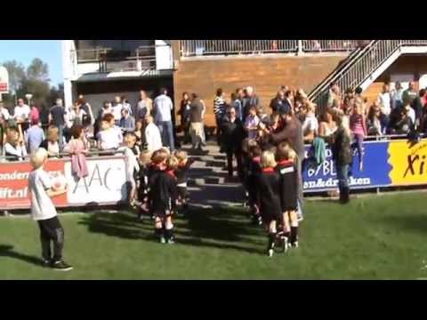 HBS 2E JAARS FJOETJERS VOORWEDSTRIJD 10-10-10