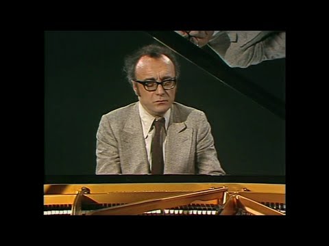 Alfred Brendel plays Schubert 1 - "Wanderer" Fantasy, Piano Sonatas D784 & D840