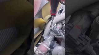 How to fix Egr valve pressure sensor code easy fix for FreightLiner 122sd!
