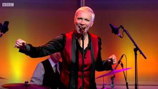 Annie Lennox - I Put A Spell On You (Live On The Andrew Marr Show)