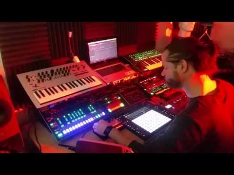 Live Acid Electronica Improv/Jam - TR-8, TB-3, System 1, MX1, Korg Electribe, Minilogue, Volcas