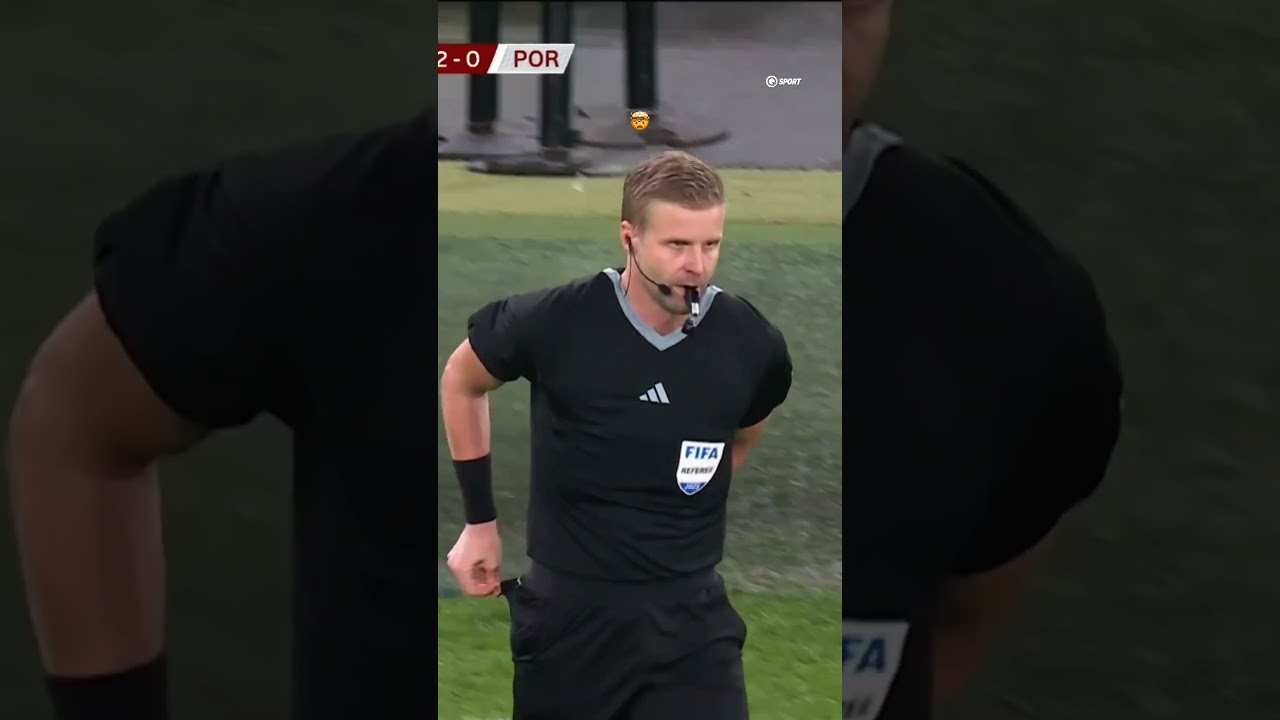 Роналду получил КРАСНУЮ за сборную! #футбол #ronaldo