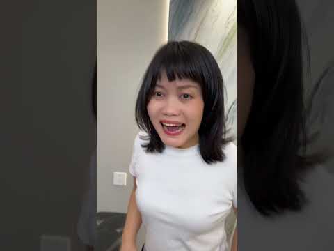 💥🦟 Julie battles the Mosquito King.#funny