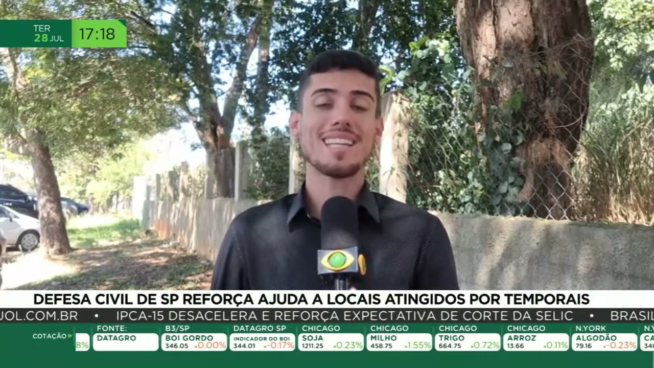Defesa Civil de SP reforça ajuda a locais atingidos por temporais