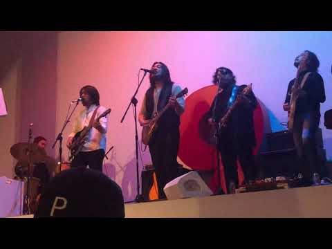 Bilal Indrajaya - Golden Slumbers/Carry That Weight/The End (Live at Paviliun 9 28/11/2021)