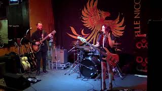 Danielle Nicole - "Lord I Just Can't Keep From Crying" - Fat Fish Pub - 11/24/18