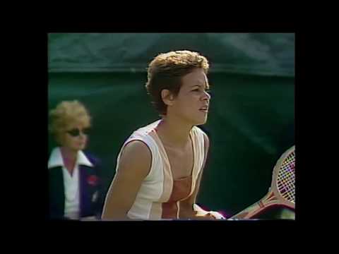 US OPEN 1976  SF - Jimmy Connors v Guillermo Vilas (part 1) - Final - Evert v Goolagong