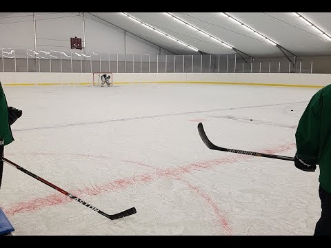 Megnyitott az FTC utánpótlás jégpályája