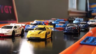 HOT WHEELS SUPER GT CAR MERGE CRASH RACE | JonRacer3