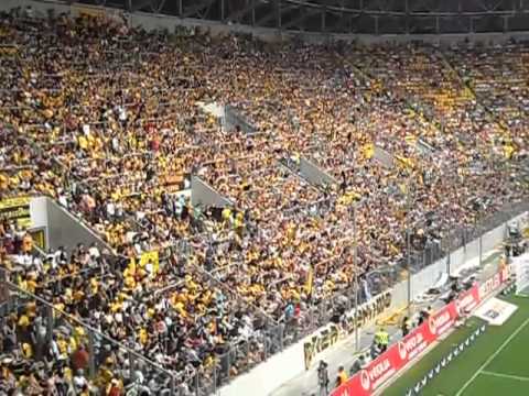 29.04.2012 SG Dynamo Dresden - St.Pauli - UFFTA!