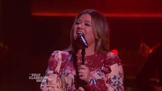 Kelly Clarkson sings &quot;It&#39;s a Little Too Late&quot; by Tanya Tucker Live Concert 2020 HD 1080p