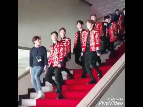 EXO rare footage at Royal Palace