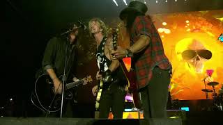 Guns N&#39; Roses - Paradise City Live with Dave Grohl at BottleRock Napa Valley