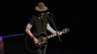 Todd Snider - Talking Seattle Grunge Rock Blues - REM 2016-10-28 Georgia Theater - Athens, Ga