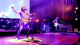 Izal - La Increíble Historia del Hombre Que Podía Volar....