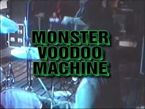 Monster Voodoo Machine live 