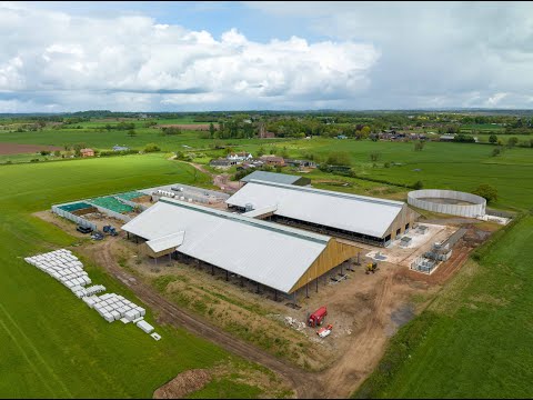 Petsey Farm UK - 6 M2erlin robots | Fullwood JOZ (English)