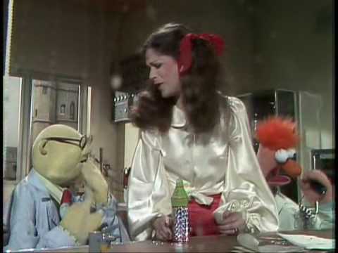 The Muppet Show: Muppet Labs - Super Adhesive