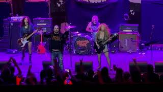 NASHVILLE PUSSY Performs TILL THE MEAT FALLS OFF THE BONE &amp; Band Introductions in Orlando 9/30/2025