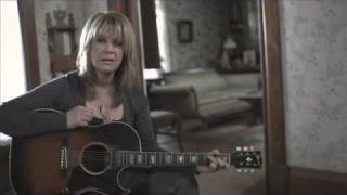 Crazy Arms (Music Video) by Patty Loveless