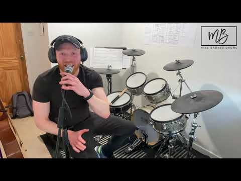 How To Play A Drum Solo! - One Minute Drum Lesson 🥁