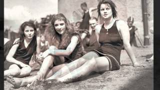 Hot And Bothered - The Whoopee Makers (Duke Ellington and His Orchestra) - Perfect 15096