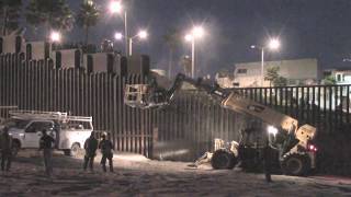 Nabbed - First Caravan Border Jumpers in San Diego