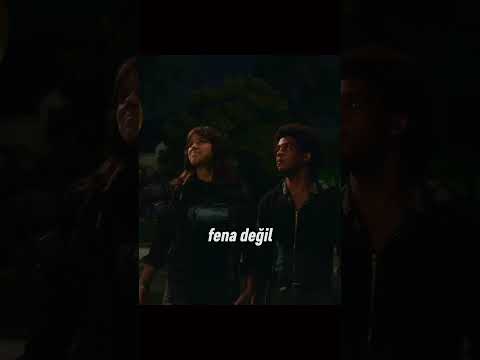 Bumblebee Dünyaya Alışmaya Çalışıyor 😂🤖