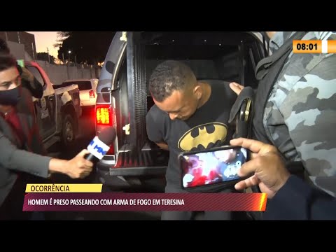 Homem é preso passeando com arma de fogo em Teresina 28 07 2021