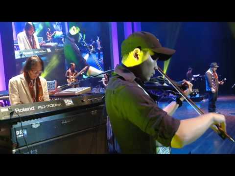 KALA SANG SURYA TENGGELAM (FADLY PADI)--  LCLR PLUS - YOCKIE SP CONCERT by XI CREATIVE (HD)