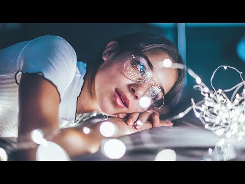 4 PHOTOGRAPHERS SHOOT THE SAME MODEL - Episode 3