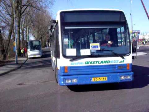 Westlandbus Den Oudsten Alliance B96 vertrekt van Delft