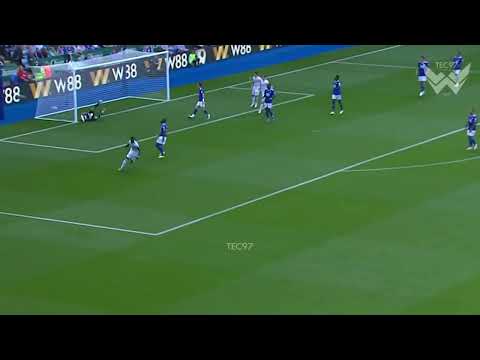 #SHORT#magnifique reprise de volet de MAXWELL CORNET#beau  but