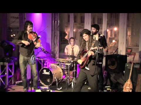 Zoobazar Presentación Disco Uno