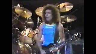 JOURNEY 1980 &quot;LOVIN&#39; YOU IS EASY&quot; LIVE