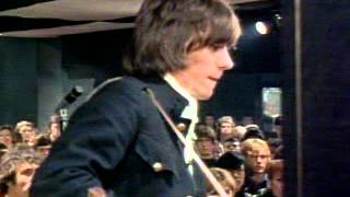 Jeff Beck and Jimmy Page(The Yardbirds) 1967.mpg