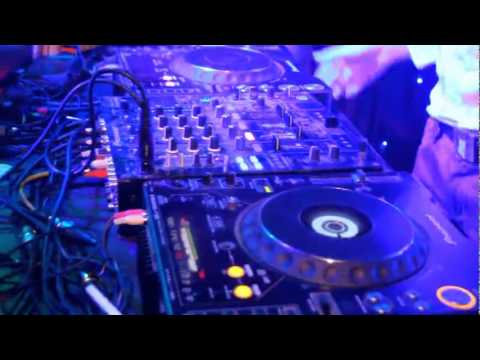 Vadim Vogue - Duhless '11 Club